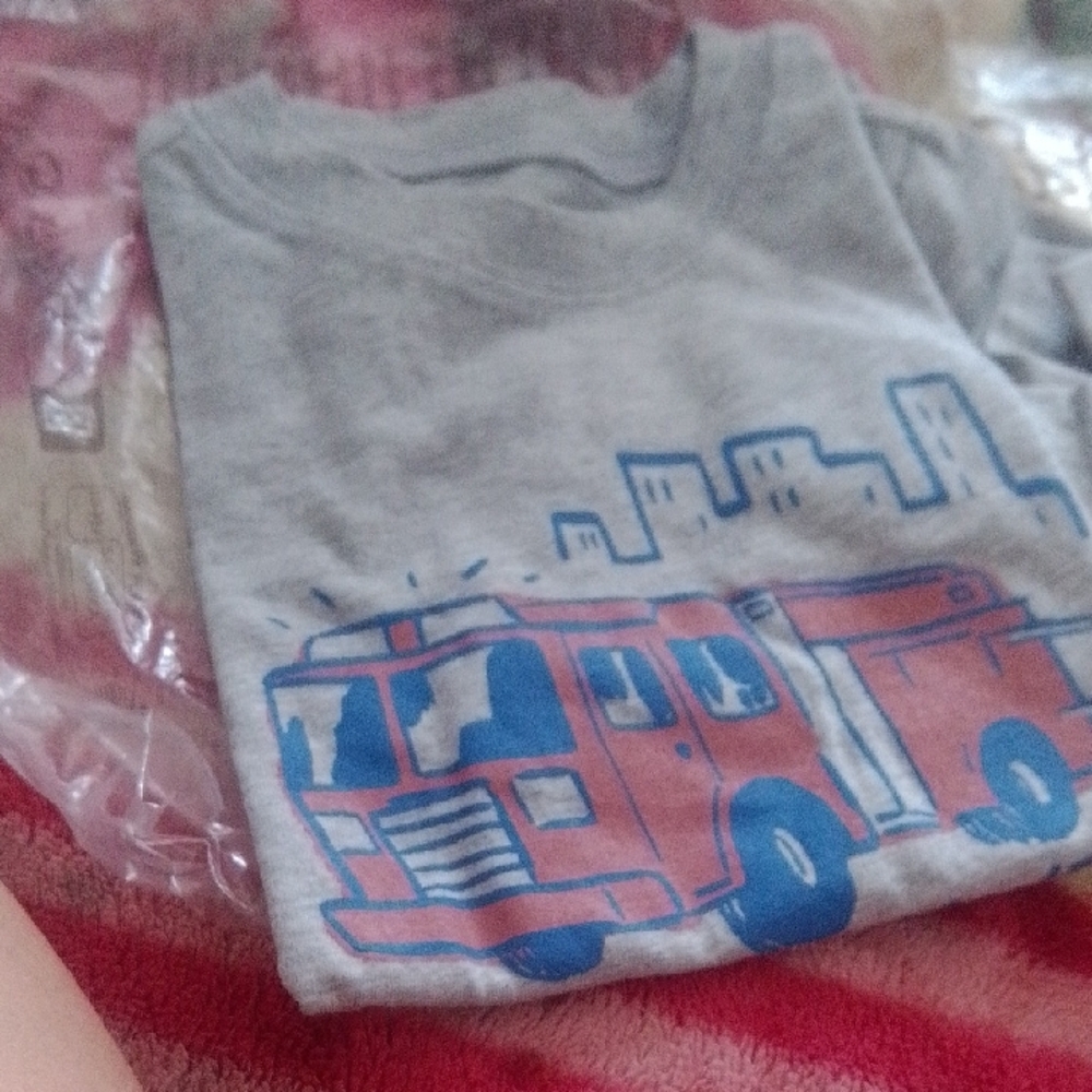 OshKosh B'gosh Gray Tee with Red and Blue Fire Truck